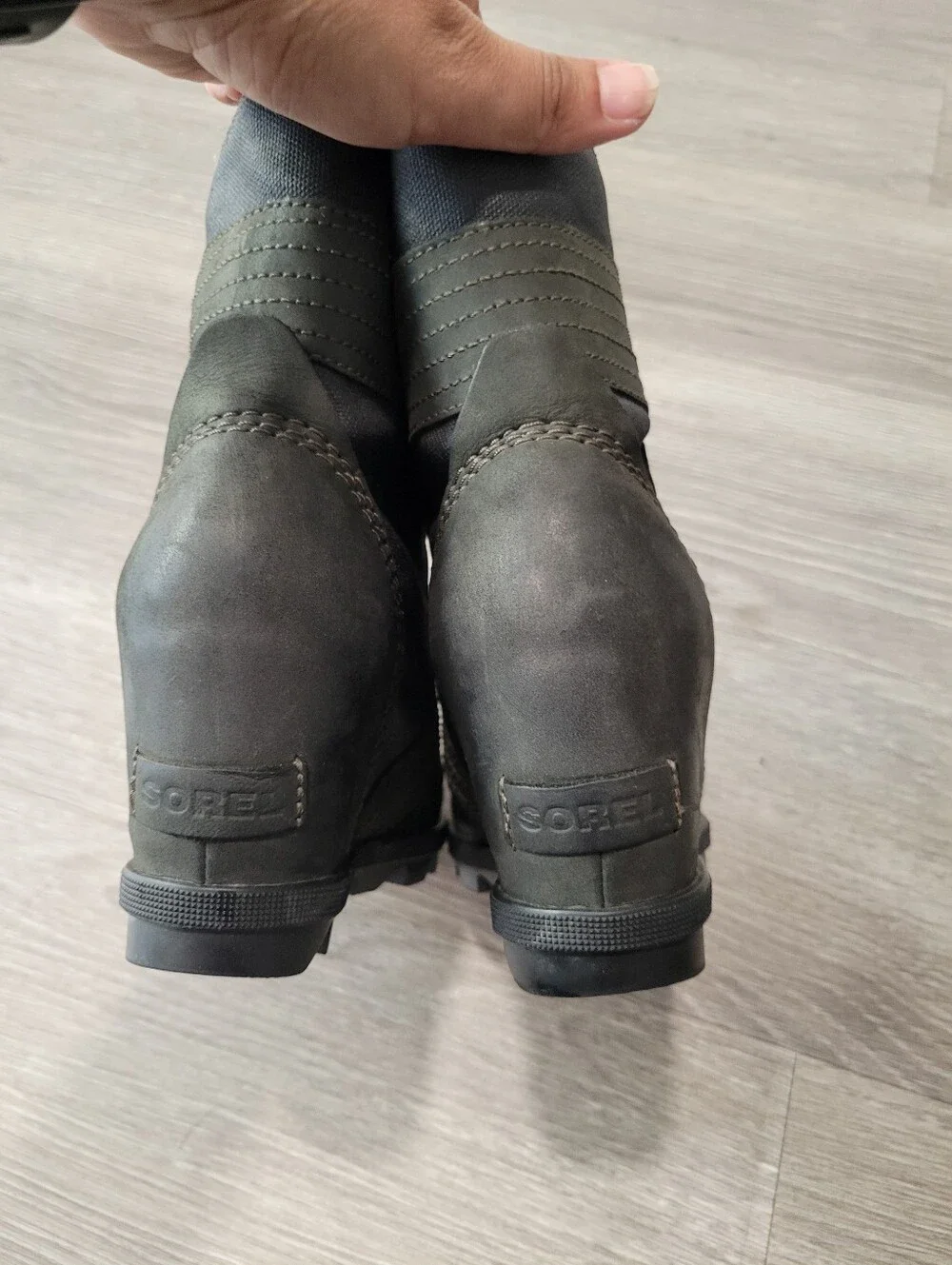 Sorel Dark Green GorpCore Lexie Wedge Lace-Up Lesther/Canvas Ankle Boots 7.5